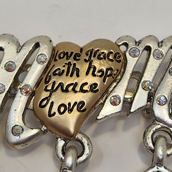 AJMC Mom Two Tone Brooch Pin Dangle Crystal Heart Spellout Fashion Jewelry Gift - Picture 2 of 6